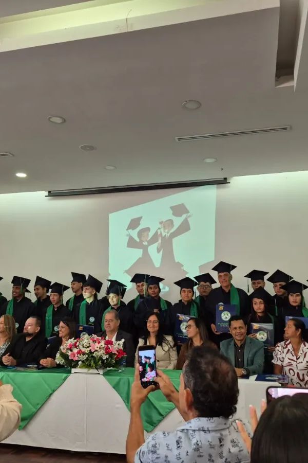CEREMONIA DE GRADOS